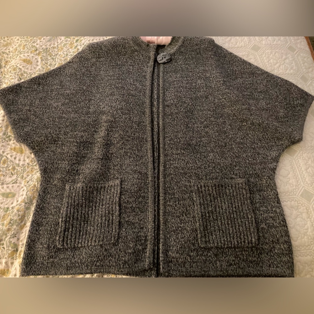 COLDWATER CREEK Shortsleeved Jacket Open Front 2 Pocket Cool Top Button Close